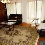 Nikolina Appartement