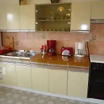 Nikolina Appartement *